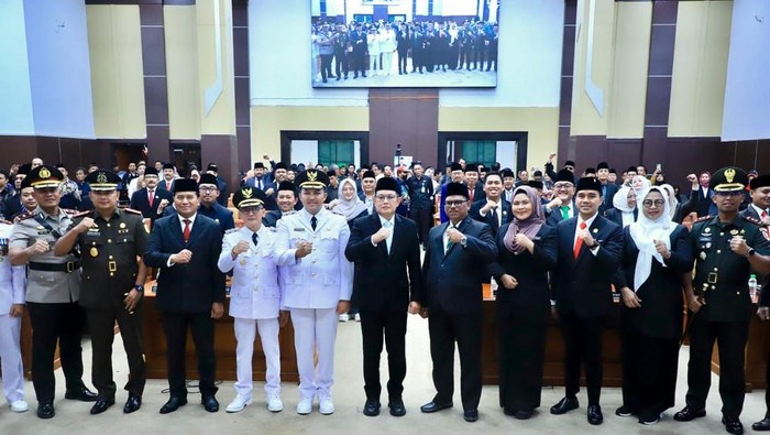 Sekdaprov Jatim menghadiri sertijab Bupati Pasuruan