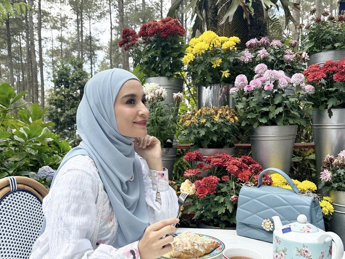 Shireen Sungkar Hobi Makan Pecel Lele hingga Masak di Rumah
