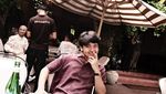 Pose Romantis Arbani Yasiz saat Makan Malam dengan Raissa Ramadhani