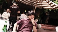 Arbani Yasiz dan Raissa Ramadhani sendiri sudah cukup lama berpacaran. Keduanya sering menghabiskan waktu bersama, ada juga momennya saat makan malam romantis. Foto: Instagram @arbaniyaziz