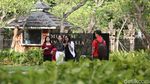 Asiknya Ngabuburit di TMII