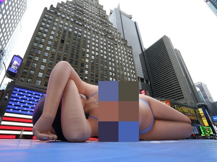 Skims Kim Kardashian x Fendi