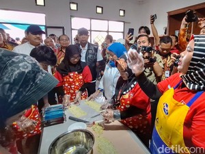 Cerita Melati, Berawal dari Penerima PKH hingga Jadi Pelaku UMKM Sukses