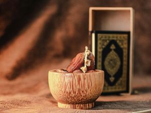 Jadwal Buka Puasa Hari Ini 12 Maret 2025 di Pekalongan dan Sekitarnya