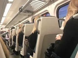 Bukan Editan, Potret Kebetulan dengan Timing yang Tepat