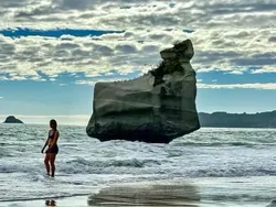 Bukan Editan, Potret Kebetulan dengan Timing yang Tepat