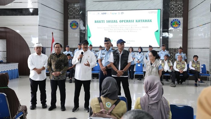Kemensos Fasilitasi 275 Warga Jabar Operasi Katarak Gratis