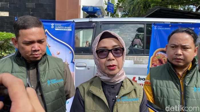 Kepala Cabang Bank Sumsel Babel Kota Palembang, Nur Farida