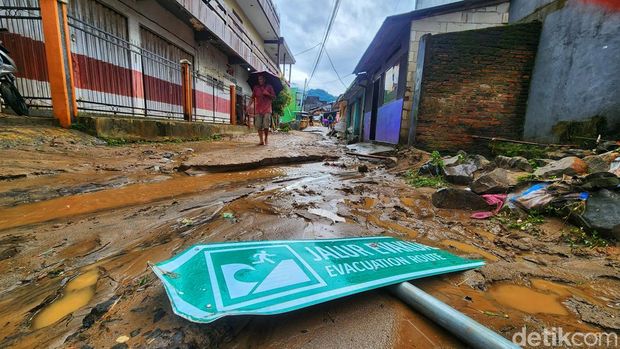 Lokasi bencana banjir di Palabuhanratu, Kabupaten Sukabumi