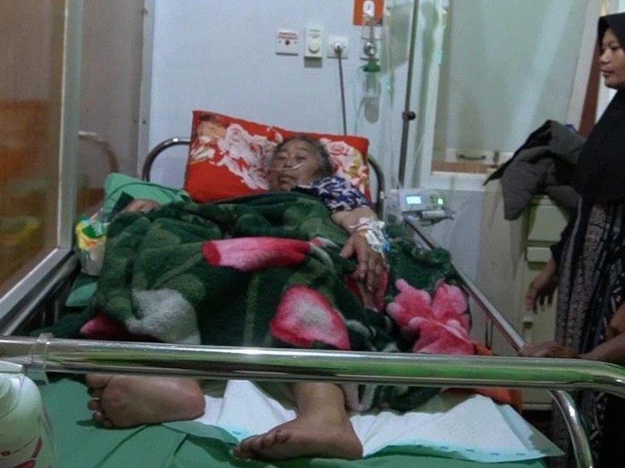 Mbok Yem saat medapat perawatan di RSU Aisyiyah Ponorogo