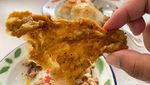 Mantap! Nasi Kulit Pakai 15 Pilihan Lauk di Resto Ivan Gunawan