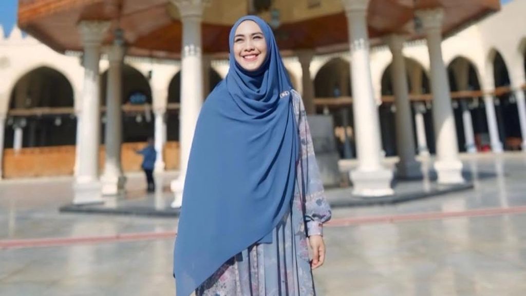 Video: Sempat di Mesir, Oki Setiana Dewi Sadar Budaya Indonesia Luar Biasa