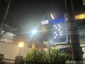 Tamu Panik Lihat Asap Mengepul Saat Grand Hap Solo Terbakar: Nggak Bisa Napas