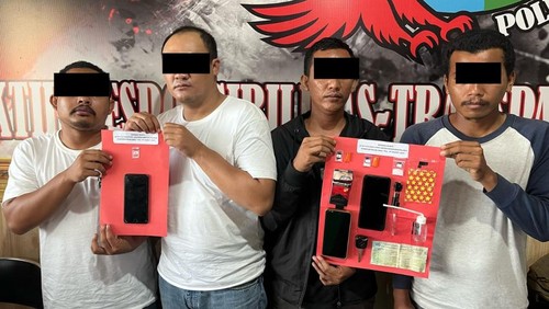 Polres Gianyar menangkap empat pengedar sabu di Tampaksiring, Jumat (7/3/2025).