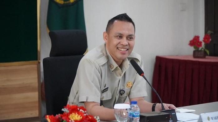 Prof Agus Subagyo