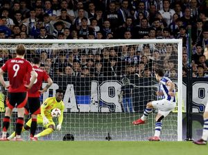 Penalti Sociedad Rusak Momentum Setan Merah