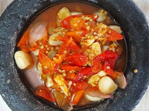Resep Sambal Bawang yang Pedas Segarnya Bikin Nambah Nasi
