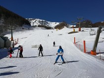 Resor Ski di Italia Tolak Turis FOMO