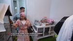 Intip Rumah Ustaz Derry Sulaiman, Ada Lukisan Kaligrafi Rp 1 Miliar