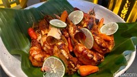 Tersedia juga menu seafood seperti Ikan Bakar Jimbaran hingga Udang Bakar ala Jimbaran. Foto: detikFood