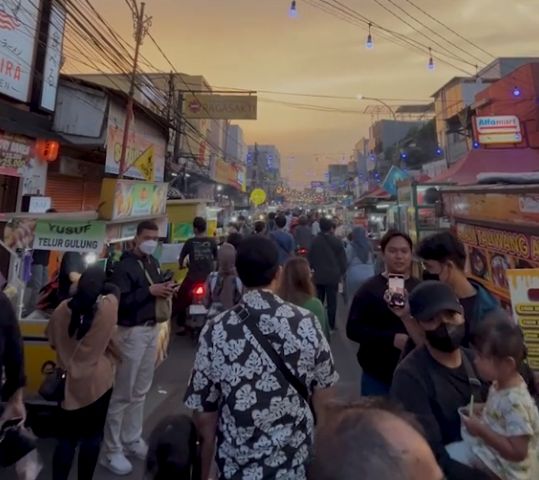 Yuk, Berburu Takjil di 5 Pasar Takjil Populer di Jakarta!