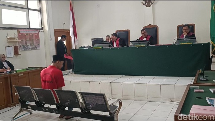Terdakwa pembunuhan anak di bawah jembatan jalani sidang perdana