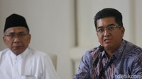 Di sisi lain, Direktur Humas, Media, Pemerintah, dan Internasional UI, Arie Afriansyah menegaskan pembinaan dalam hal ini, salah satunya yakni meminta Bahlil untuk memperbaiki disertasinya.  