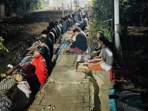 Viral Salat Tarawih Berhadiah Uang di Gondanglegi Malang