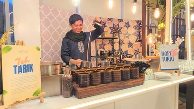 Buka Puasa Nikmat dengan Teh Tarik dan Nasi Briyani Kambing
