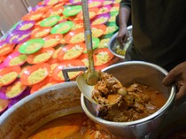 Berbuka Puasa dengan Hidangan Khas India