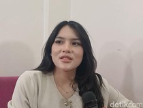 Video: Davina Karamoy Ungkap Peran Sang Mama dalam Kariernya