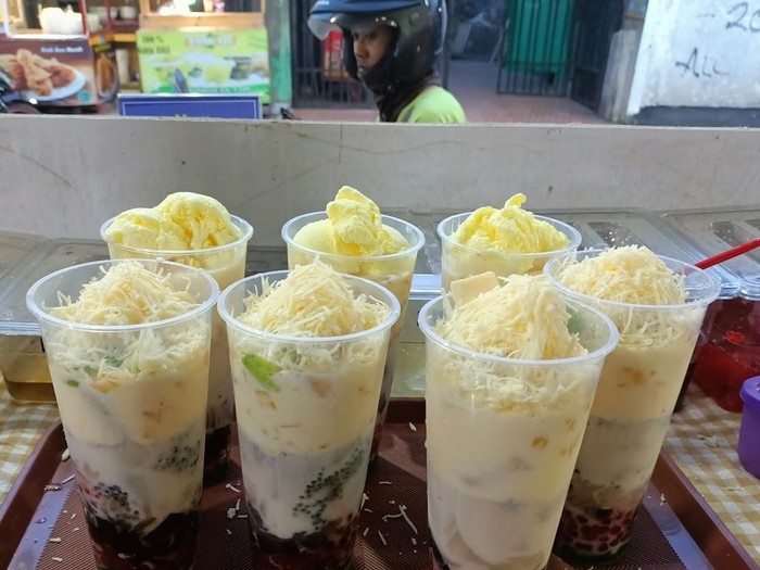 Rekomendasi es teler creamy