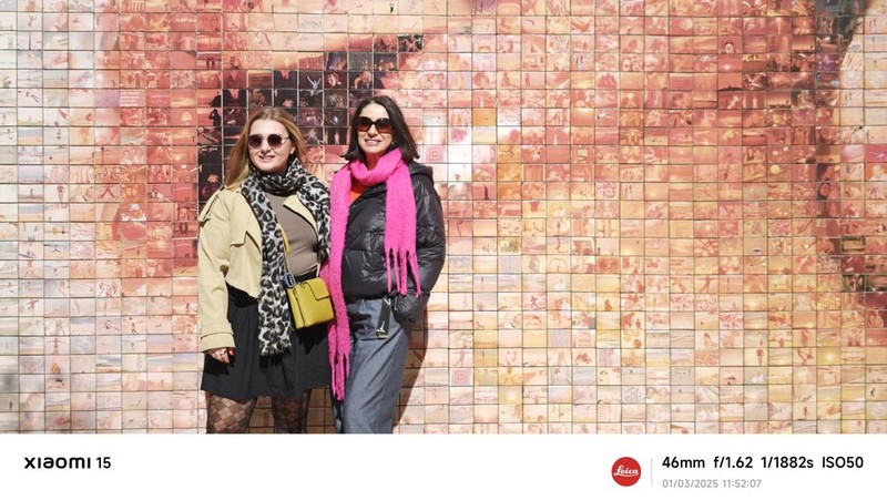 Foto Kota Barcelona Dipotret Xiaomi 15