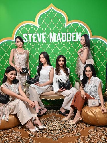 Koleksi Ramadan dari Steve Madden Koleksi Ramadan dari Steve Madden.