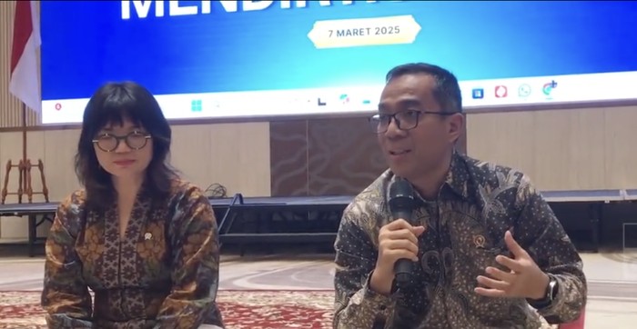 Mendiktisaintek Brian Yuliarto dan Wamendiktisaintek Stella Christie