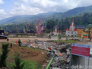 Area Bekas Hibisc Puncak, Bogor Akan Ditanami 23 Ribu Pohon