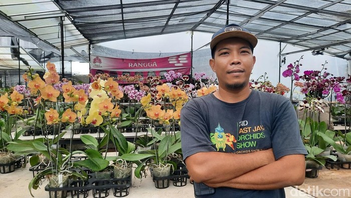 Rangga Ferdiansyah, penjual anggrek Ragunan.
