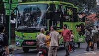 Bus keliling Ragunan.