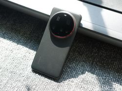 Unboxing Xiaomi 15 Ultra dan Photography Kit Legend Edition yang Menggoda