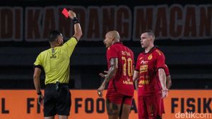 2 Kartu Merah, Persija Kalah 1-3 Dari Arema