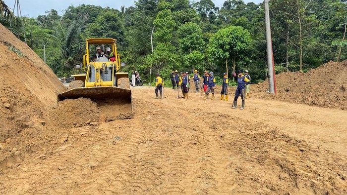 Akses jalan menuju wisata negeri di atas awan Lebak kembali dibuka (dok.istimewa)