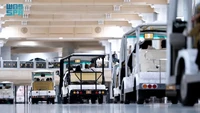 Kereta manual dan elektrik siap siaga bagi jemaah yang membutuhkan. Foto: Saudi Press Agency