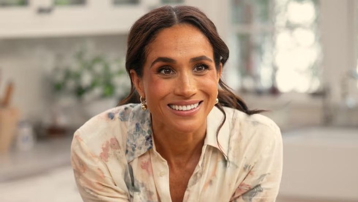 Gaya Meghan Markle di With Love Meghan Netflix