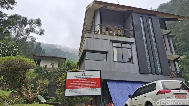 Berlanjut Penyegelan Tempat Wisata di Puncak Usai Banjir Menyergap