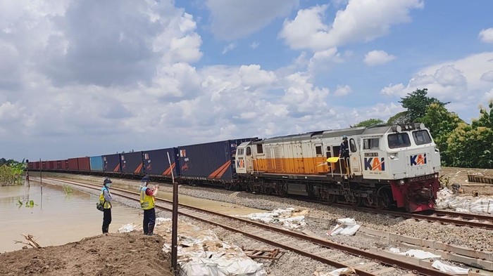 Kereta Api