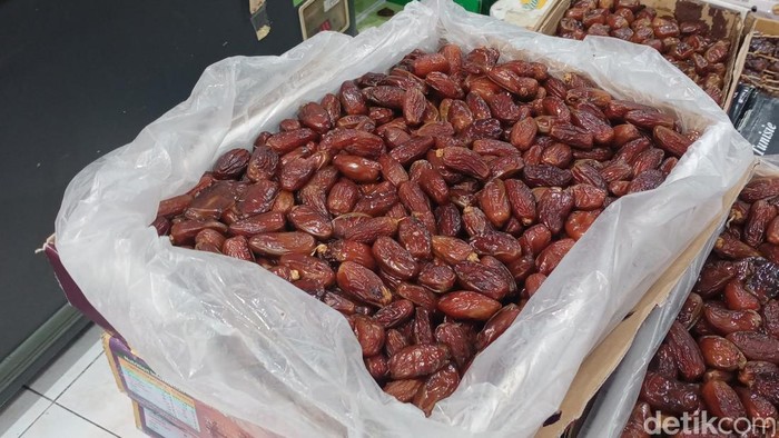 Penjualan kurma di Kota Malang naik 100 persen