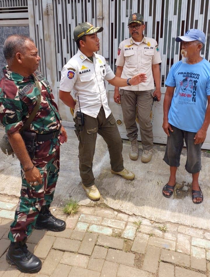 Satpol PP Kota Malang Bongkar Modus Sumbangan Kematian di Jalan Raya