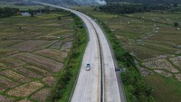 PT Hutama Karya (Persero) menerapkan tarif gratis Jalan Tol Trans Sumatera (JTTS) ruas Sigli-Banda Aceh (Sibanceh) seksi 1 (Padang Tiji-Seulimeum) sepanjang 24,67 kilometer mulai 20 Maret hingga 10 April 2025.