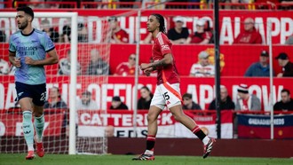 MU Vs Bournemouth: Leny Yoro Antusias Hadapi Mantan Rekan Setim