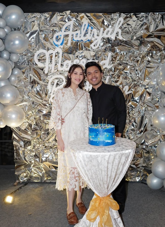 Tepat pada 8 Maret lalu Aaliyah Massaid resmi berusia 23 tahun. Sebuah pesta meriah digelar untuk merayakan ulang tahun istri Thariq Halilintar tersebut. Foto: Instagram/@aaliyah.massaid